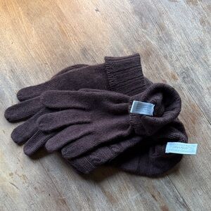 Lord and Taylor Brown Cashmere Hat and Gloves Set